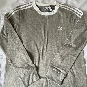 Long sleeve Adidas shirt, brand new, size M